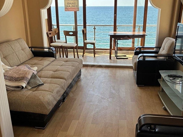 🌊 Çınarcık Çamlık’ta Kaptan Köşkü Tadında, 3. Kat 1+1 Eşyalı Kiralık Daire! 🏡 - Görsel 4