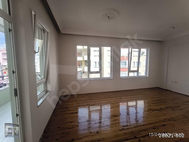 Alanya şehir merkezinde kiralık 2+1 asansörlü 140m2 daire - Görsel 11