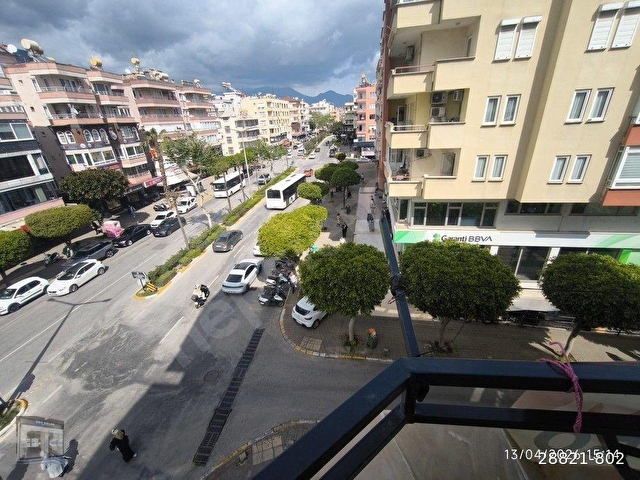 Alanya şehir merkezinde kiralık 2+1 asansörlü 140m2 daire - Görsel 16