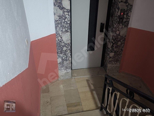 Alanya şehir merkezinde kiralık 2+1 asansörlü 140m2 daire - Görsel 3