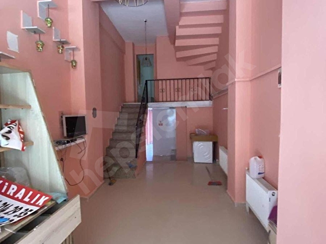 Çanakkale İsmet Paşa Kiralık Müstakil bahçeli Dükkan(Mağaza) - Görsel 2