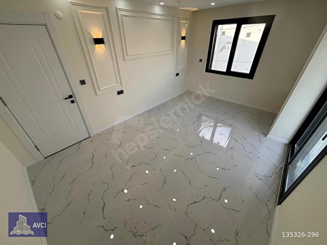 AVCIDAN GÜRE DENİZE 30 MT VE DENİZE İKİNCİ SIRA SIFIR 4+1 VİLLA - Görsel 21
