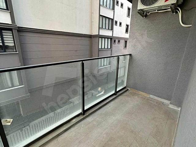 SEGA İSTANBULDA SATILIK 2+1 OTOPARK GÜVENLİKLİ ARAKAT DAİRE - Görsel 5