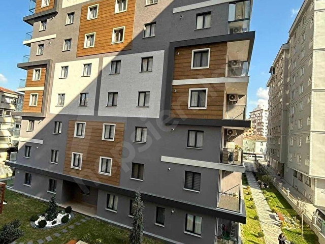SEGA İSTANBULDA SATILIK 2+1 OTOPARK GÜVENLİKLİ ARAKAT DAİRE - Görsel 3
