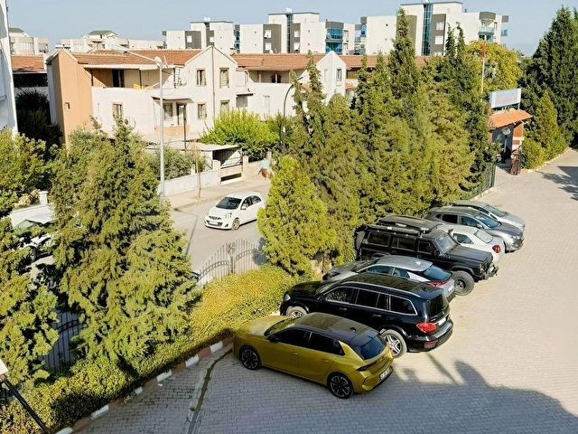 REAL.den SATILIK GÜZELYURTDA VİLLA KÖŞE KONUMDA - Görsel 2