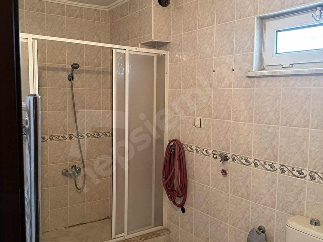 REAL.den SATILIK GÜZELYURTDA VİLLA KÖŞE KONUMDA - Görsel 11