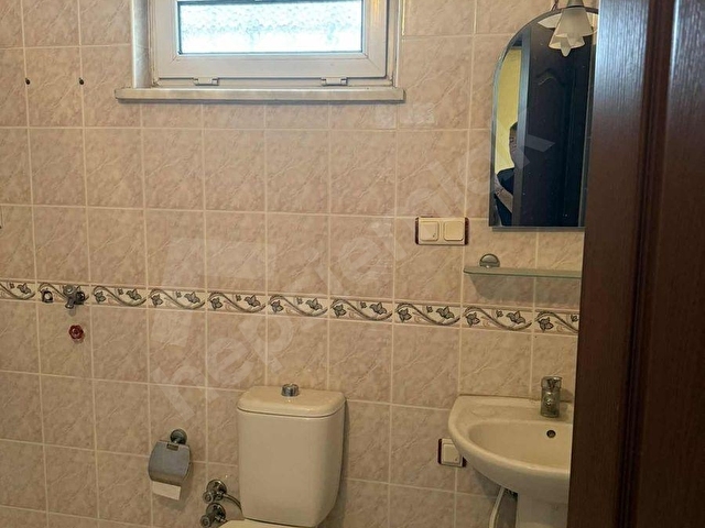 REAL.den SATILIK GÜZELYURTDA VİLLA KÖŞE KONUMDA - Görsel 4