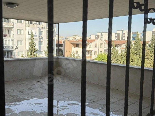 REAL.den SATILIK GÜZELYURTDA VİLLA KÖŞE KONUMDA - Görsel 21