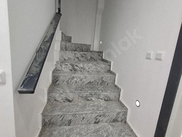DİDİMDE SATILIK SIFIR TRİPLEKS VİLLA - Görsel 12