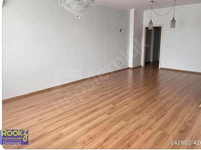 İzmir Karşıyaka Flamingo Sitesinde Satılık Temiz 3+1 Daire - Görsel 21