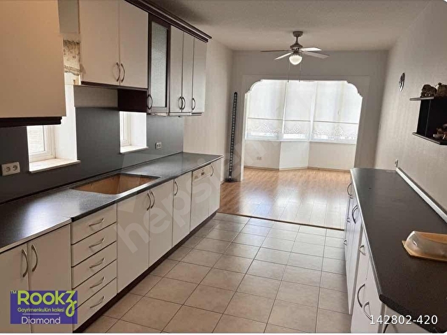 İzmir Karşıyaka Flamingo Sitesinde Satılık Temiz 3+1 Daire - Görsel 19
