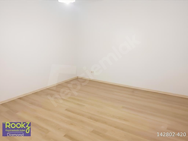 İzmir Karşıyaka Flamingo Sitesinde Satılık Temiz 3+1 Daire - Görsel 15