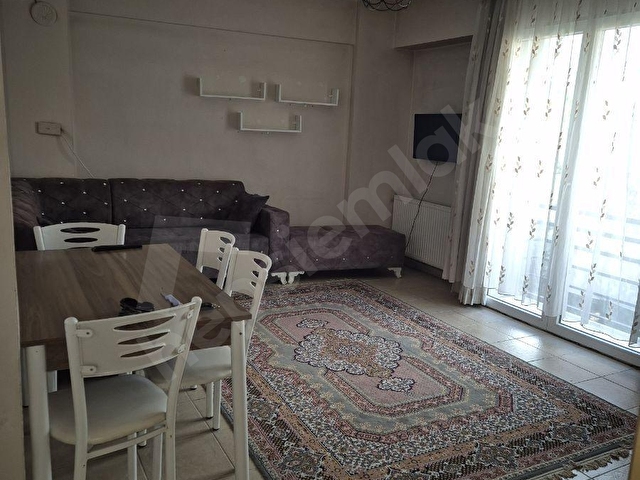 İNCİLİPINAR/SALI PAZARINA YAKIN 1+1 ARAKAT EŞYALI APART KİRALIK