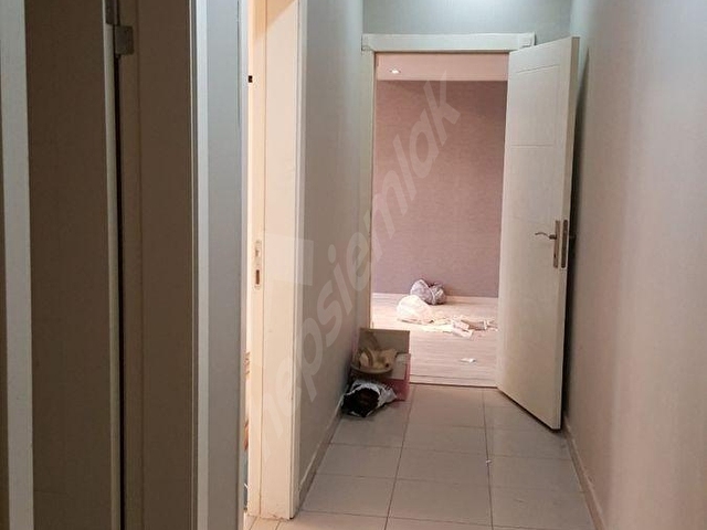 KAVAKLIDERE BESTEKAR SOKAK SATILIK DAİRE OTOPARK 1.KAT ÖN 150m2. 4+1 KOMBİLİ - Görsel 18