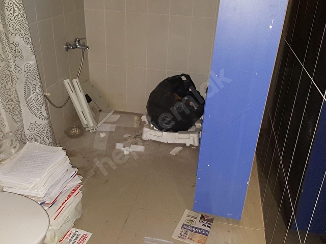 KAVAKLIDERE BESTEKAR SOKAK SATILIK DAİRE OTOPARK 1.KAT ÖN 150m2. 4+1 KOMBİLİ - Görsel 30