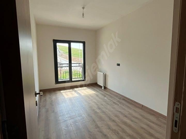 SARIOĞLAN TOKİDE 3+1 BANKA DEVİRLİ SATILIK DAİRE - Görsel 2