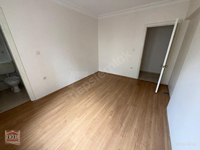 Simge Sitesinde Kiralık 3+1 Daire,Net 120m²,Balkonlu, Otoparklı - Görsel 12