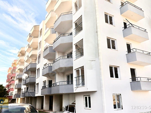 LİMONLUDA ANAYOLA VE DENİZE YÜRÜME MESAFESİ SIFIR 3+1 SATILIK DAİRE - Görsel 3