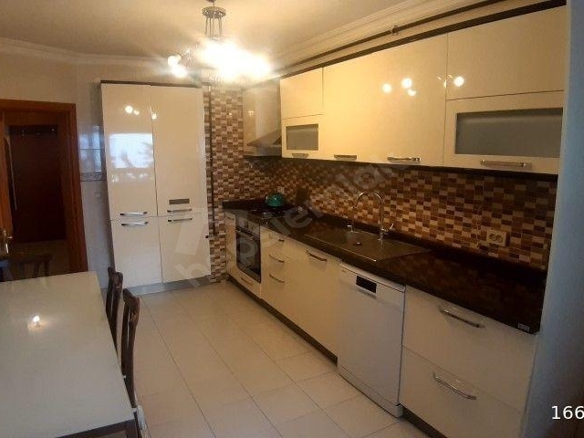 KAVAKLIDERE, TUNALI-GÜVENLİK CAD.  YAKINI , MOBİLYALI, KOMBİLİ - Görsel 5