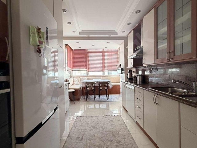 SUADİYE DE BAĞDAT A ÇOK YAKIN 245 m2 4+1 EMSALSİZ - Görsel 28