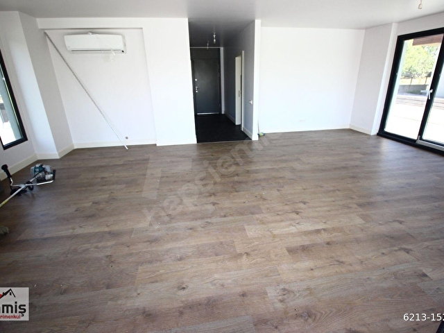 Tamişden Tuzla Marine Villalarında Havuzlu 5+2 Triplex Villa - Görsel 15