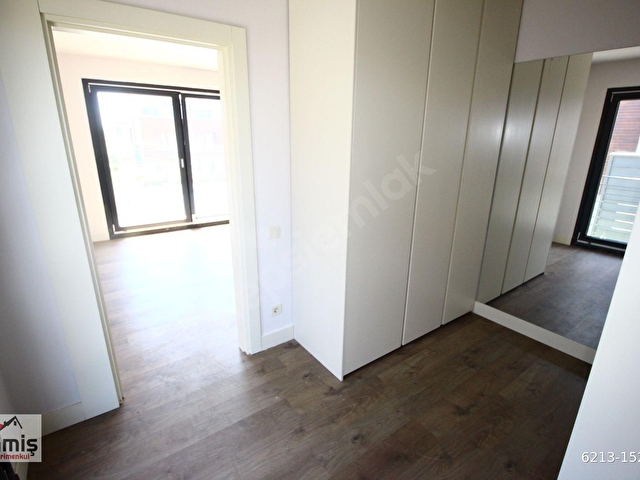 Tamişden Tuzla Marine Villalarında Havuzlu 5+2 Triplex Villa - Görsel 24