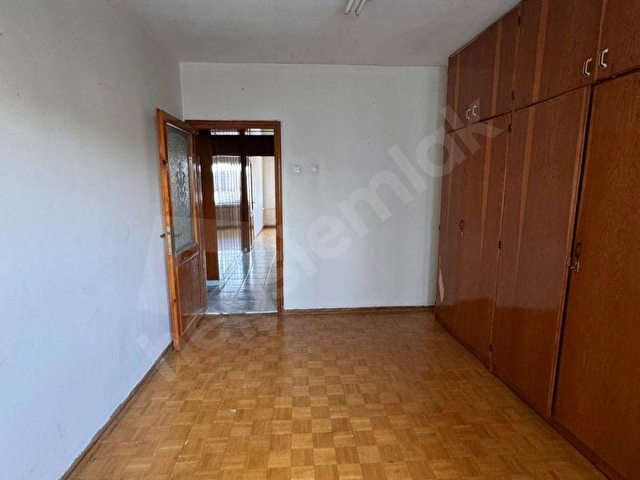 YUNUS EMRE CAD.ÜZERİ 145 m² ORTA BAKIMLI KİRALIK 3+1 DAİRE - Görsel 21