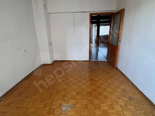 YUNUS EMRE CAD.ÜZERİ 145 m² ORTA BAKIMLI KİRALIK 3+1 DAİRE - Görsel 14