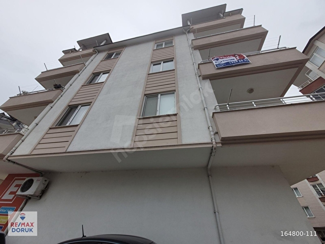ŞEHİR MERKEZİNDE RESMİ KURUMLARA YÜRÜME MESAFESİNDE 3+1 - Görsel 2