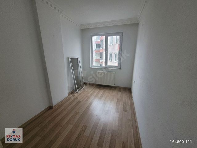 ŞEHİR MERKEZİNDE RESMİ KURUMLARA YÜRÜME MESAFESİNDE 3+1 - Görsel 24