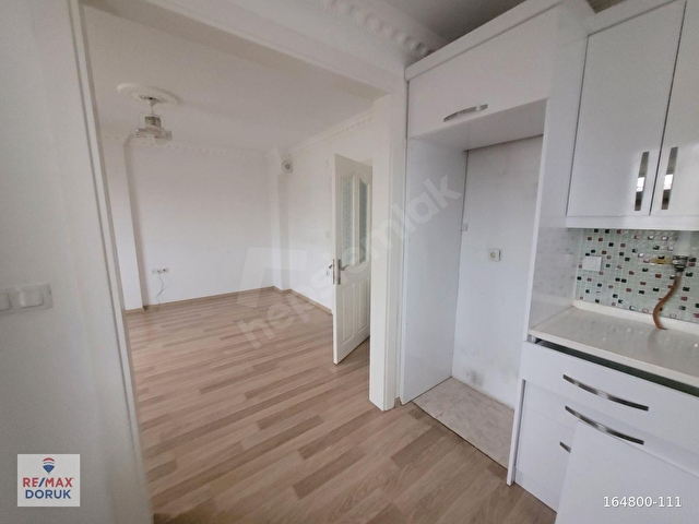 ŞEHİR MERKEZİNDE RESMİ KURUMLARA YÜRÜME MESAFESİNDE 3+1 - Görsel 10