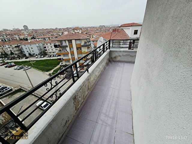 AYAZ EMLAKTAN PINARBAŞI MAHDE 3+1 YAPILI SON KATTA SATILIK DAİRE - Görsel 11