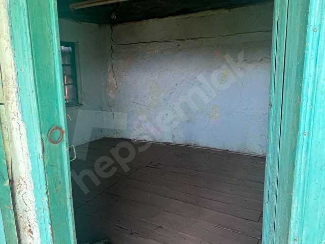 İZMİR / ÖDEMİŞ – GÜNLÜCE MAHALLESİ 🏡 BAHÇELİ KARGİR EV VE DAM - Görsel 3