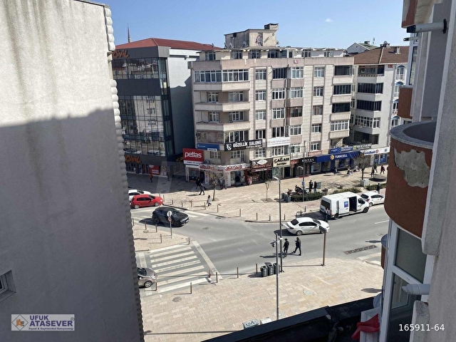 UFUKATASEVER GAYRİMENKULDEN ATATÜRK CADDESINDE SATILIK ARA KAT - Görsel 5