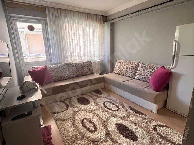 Hilal Topal Gayrimenkulden Bahçelievler Mh  1+1 Eşyalı Kiralık Daire - Görsel 2