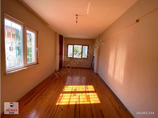 REMAX PİNDEN AYDIN İNCİRLİOVADA SATILIK KOMPLE FIRSAT BİNA - Görsel 9