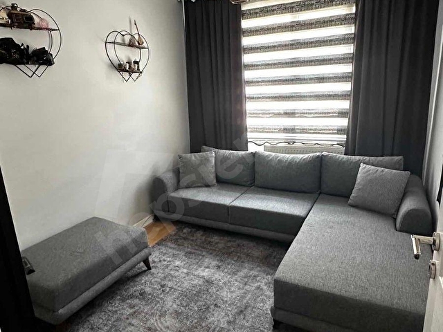 MALAZGİRT MAHALLESİNDE 4+1 TERASLI,8 YILLIK GENİŞ DAİRE - Görsel 10