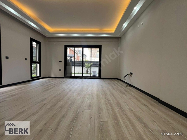 BERK EMLAKTAN MİTHATPAŞA MH. SATILIK 5+1 TRİPLEKS SIFIR VİLLA - Görsel 6