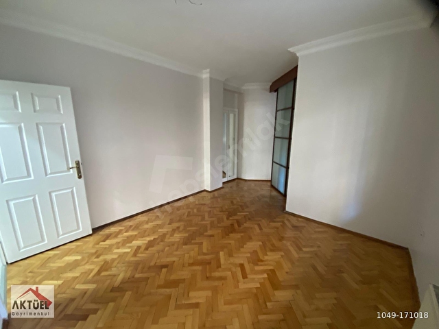 ÇİFTEHAVUZLARDA BAĞDAT CADDESİ ÇOK YAKIN 36 M2 SALON GENİŞ 2+1 - Görsel 15