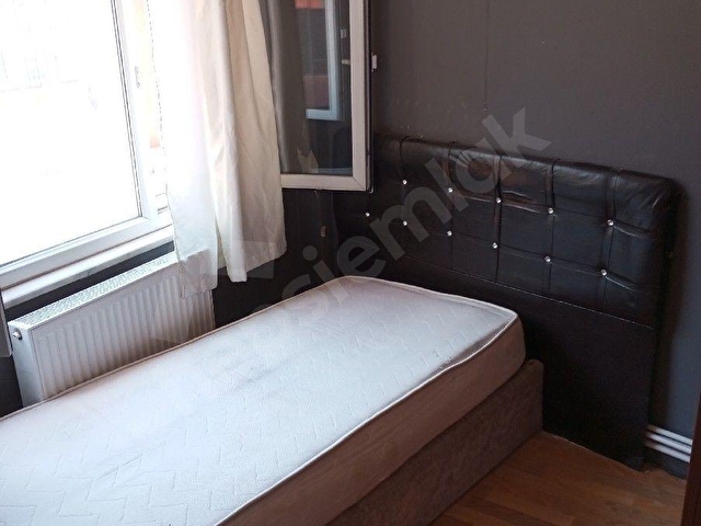 Sümbülefendide. 2+1.yüksek girişkat,eşyalı,kombili,daire öğrencilere,bekarlara ve yabancılarada olur - Görsel 9