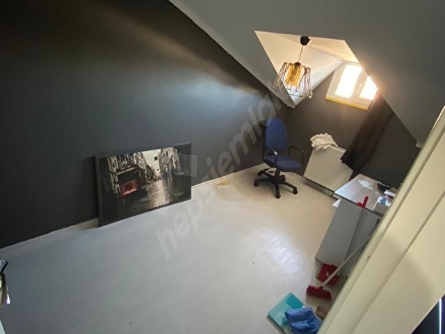 KAĞITHANE MERKEZ 1+1 TERASLI ÇATI KATI KİRALIK DAİRE - Görsel 26