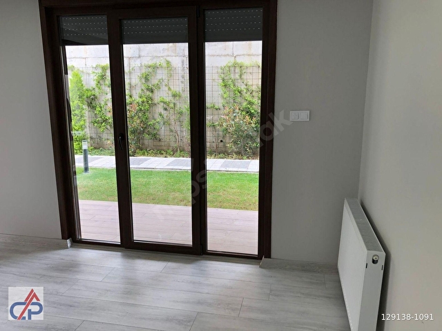 Çengelköyde Hazır Kiracılı! Site içi, Kış Bahçeli Lüks 2+1 Daire - Görsel 6