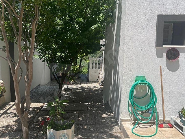 FOÇA KOZBEYLİDE GÜNLÜK TURİSTİK KİRALIK VİLLA - Görsel 21
