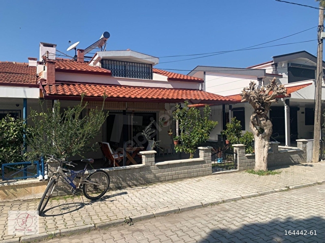 Nazilli Sitesi nde, Tadilatlı, Önü Açık, Satılık, 2+1 Villa - Görsel 3