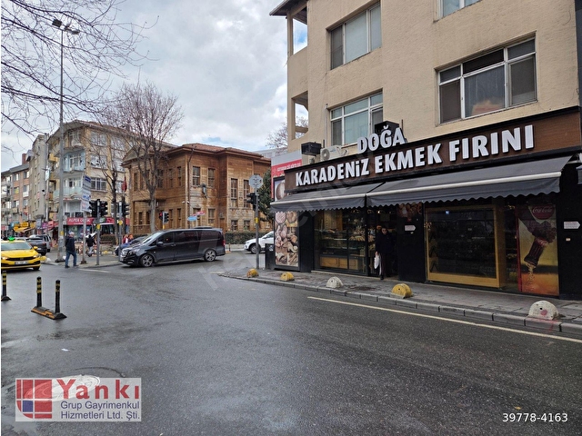 Yankıdan Kadıköy Hasan Paşa Nabizade Sk.da 2+1 Satılık Daire