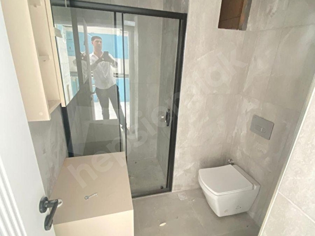 SİTE İÇİNDE YÜZME HAVUZLU BAHÇE KATI 1+1 SATILIK DAİRE - Görsel 14