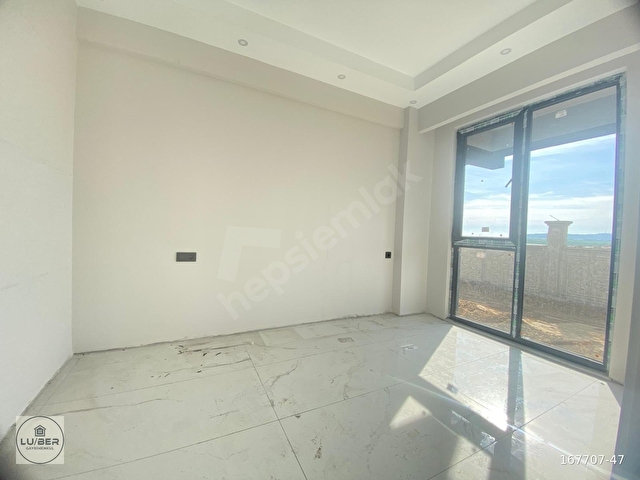 SİTE İÇİNDE YÜZME HAVUZLU BAHÇE KATI 1+1 SATILIK DAİRE - Görsel 12