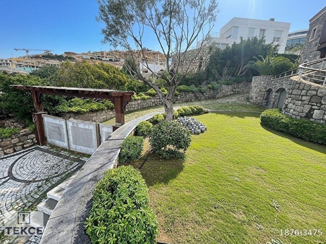 Yalıkavakta Marina Manzaralı Natamam Müstakil Villa | TEKCE - Görsel 17