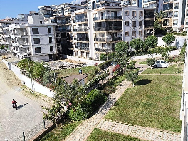 KUŞADASI MERKEZDE DENİZ MANZARALI ACİL KİRALIK DAİRE - Görsel 2