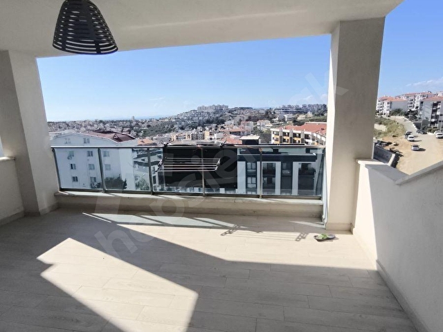 KUŞADASI MERKEZDE DENİZ MANZARALI ACİL KİRALIK DAİRE - Görsel 10